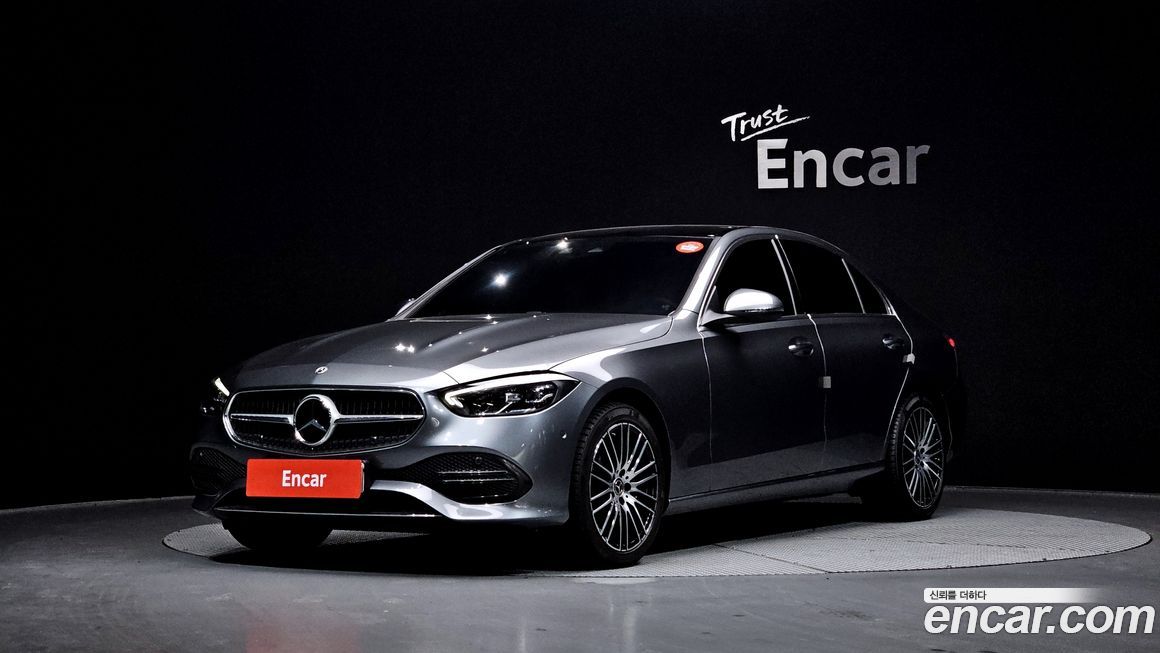 Mercedes-Benz C-Class 2023