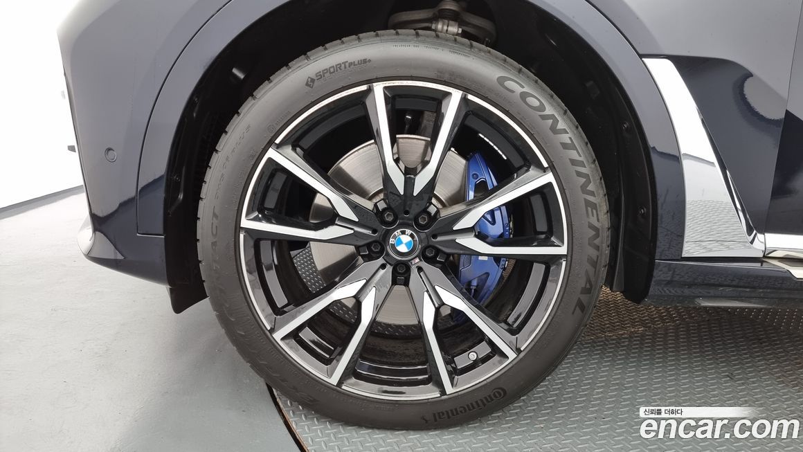 BMW X7 2022