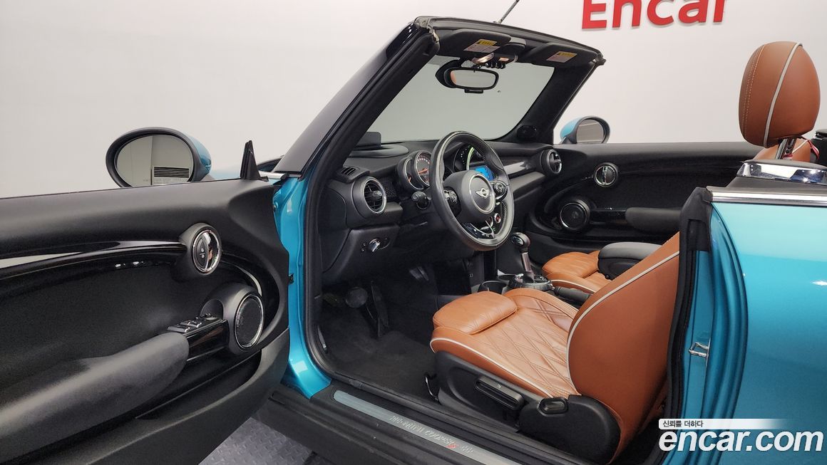 Mini Cooper Convertible 2018