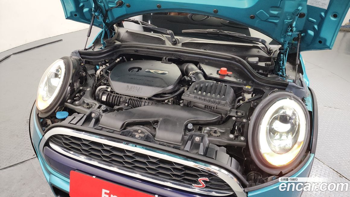 Mini Cooper Convertible 2018