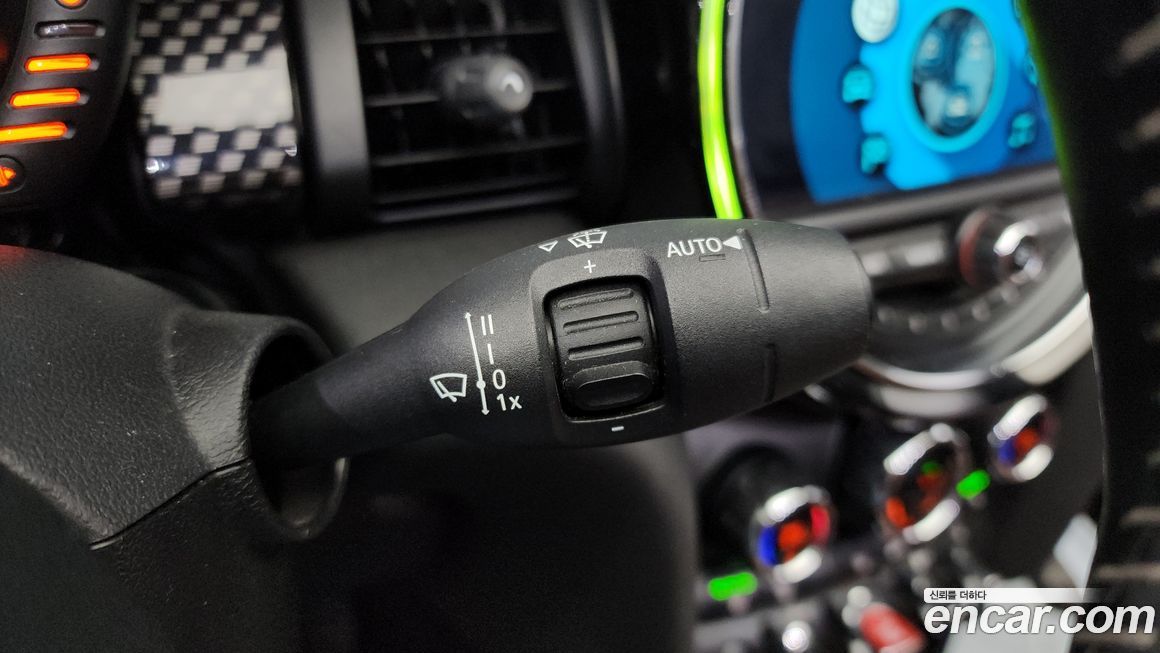 Mini Cooper Convertible 2018