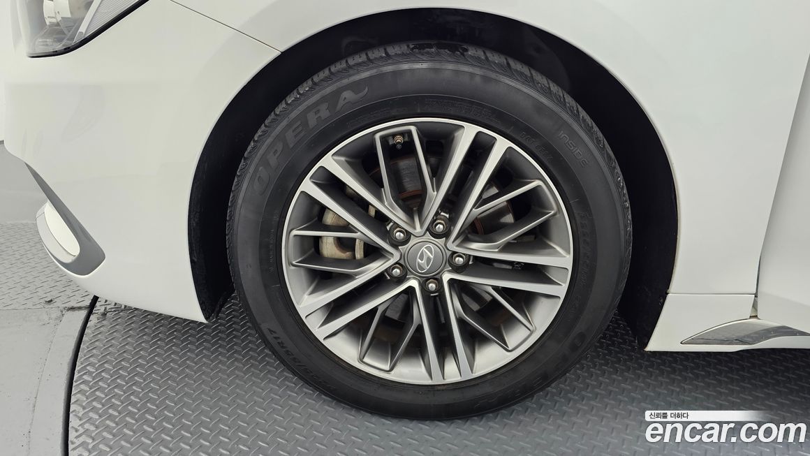 Hyundai Grandeur 2018