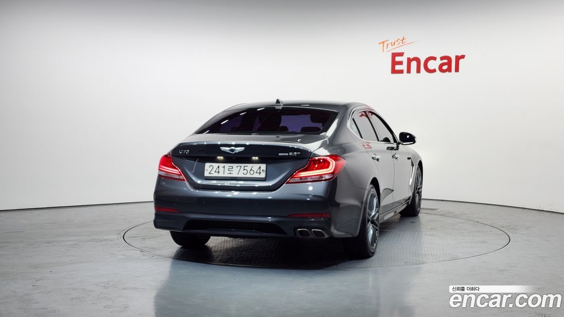Genesis G70 2018