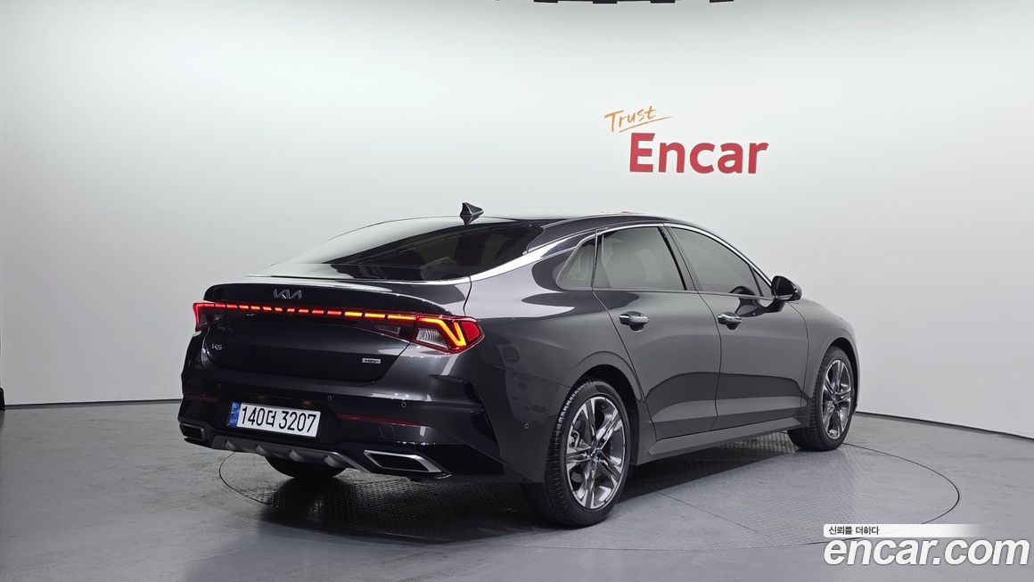 Kia K5 2023