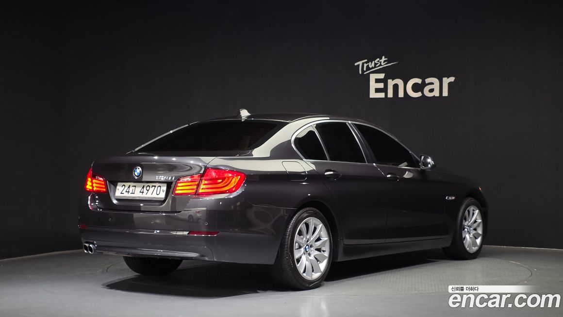 BMW 5-Series 2013