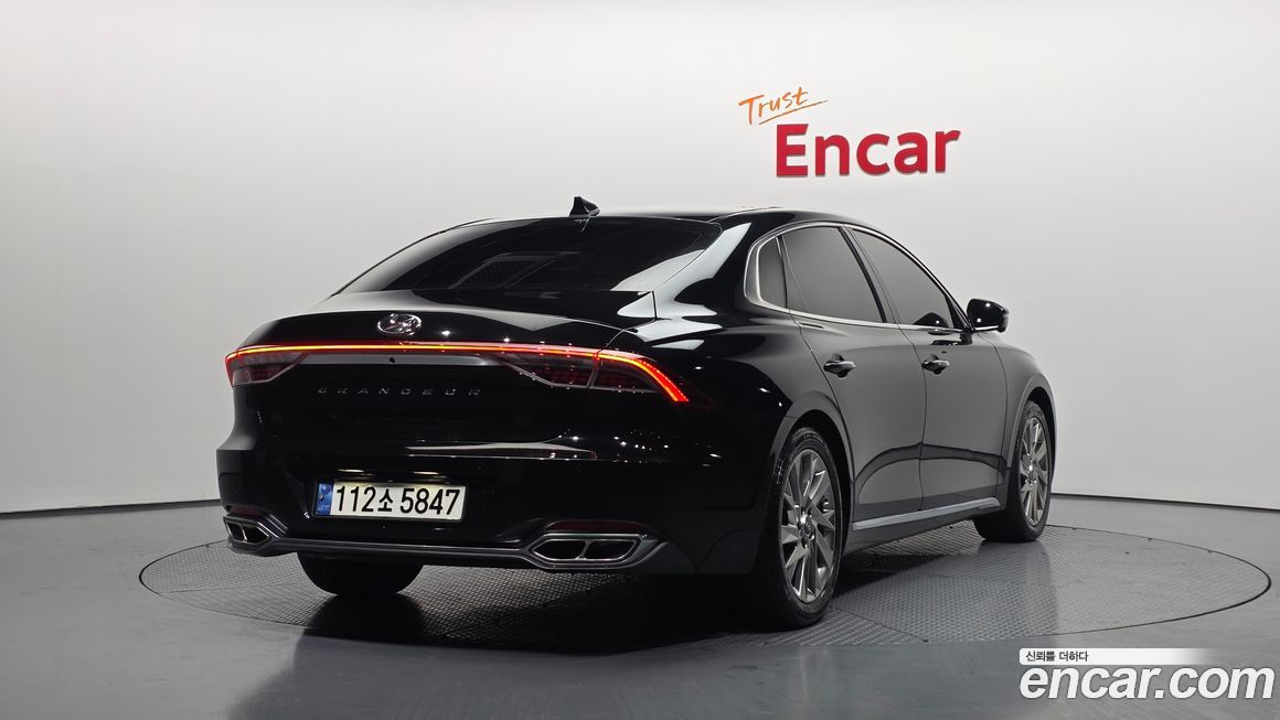 Hyundai Grandeur 2021