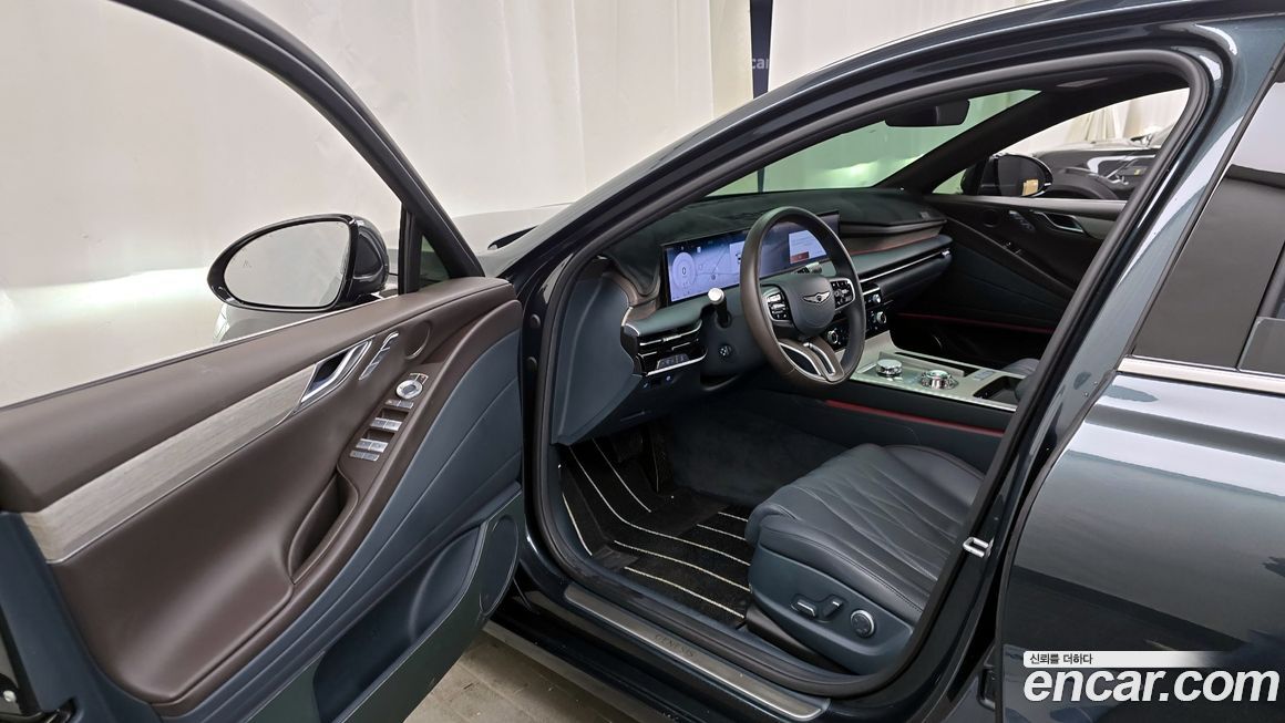 Genesis G80 2025
