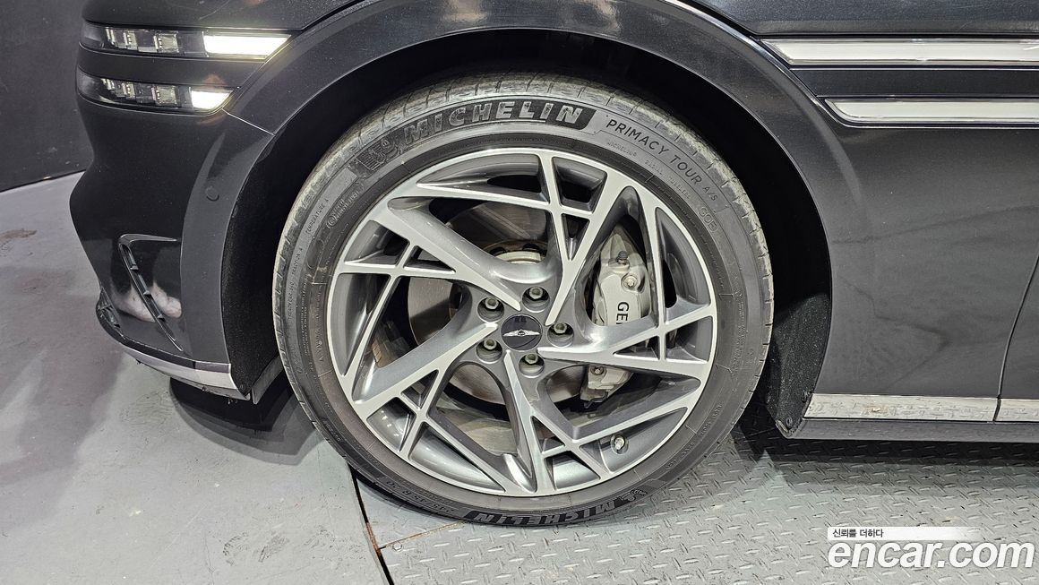 Genesis G90 2022