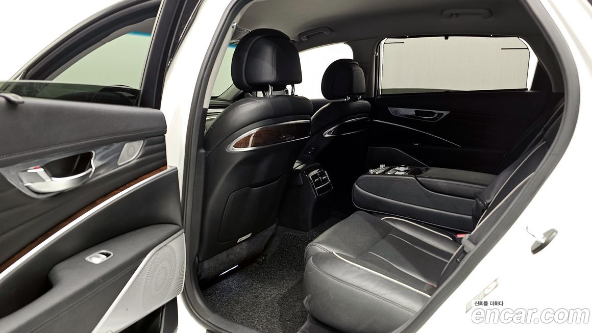 Kia K9 2019