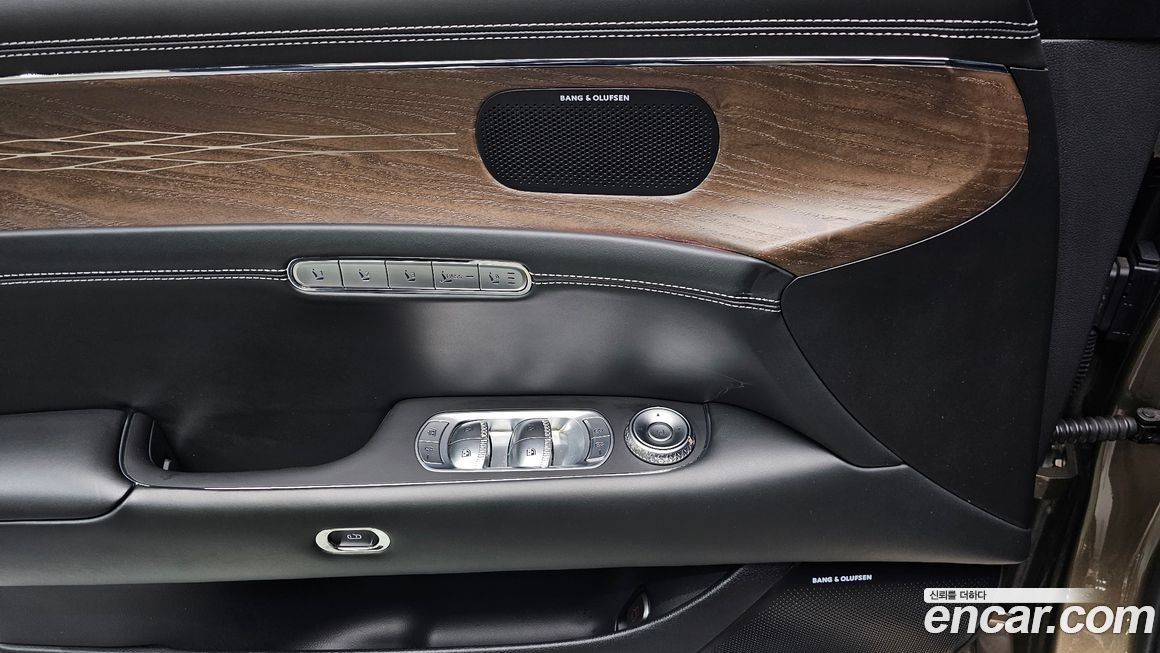 Genesis G90 2022