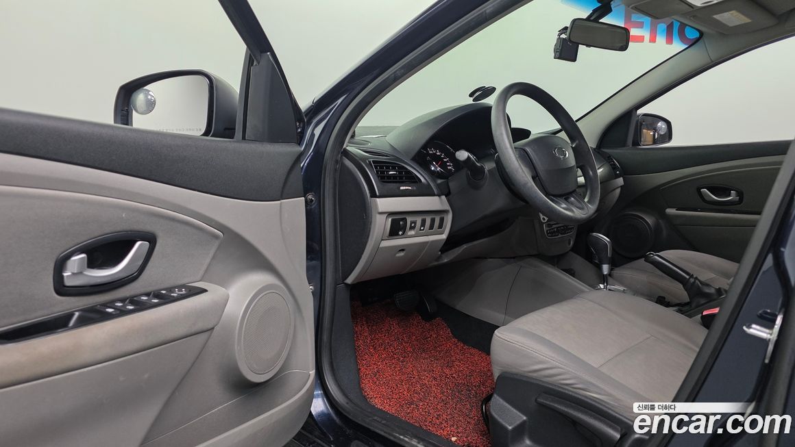 Renault-KoreaSamsung SM3 2010