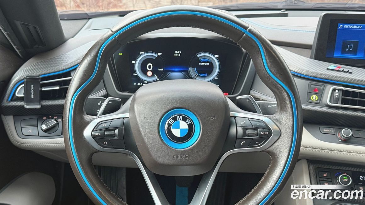 BMW i8 2016