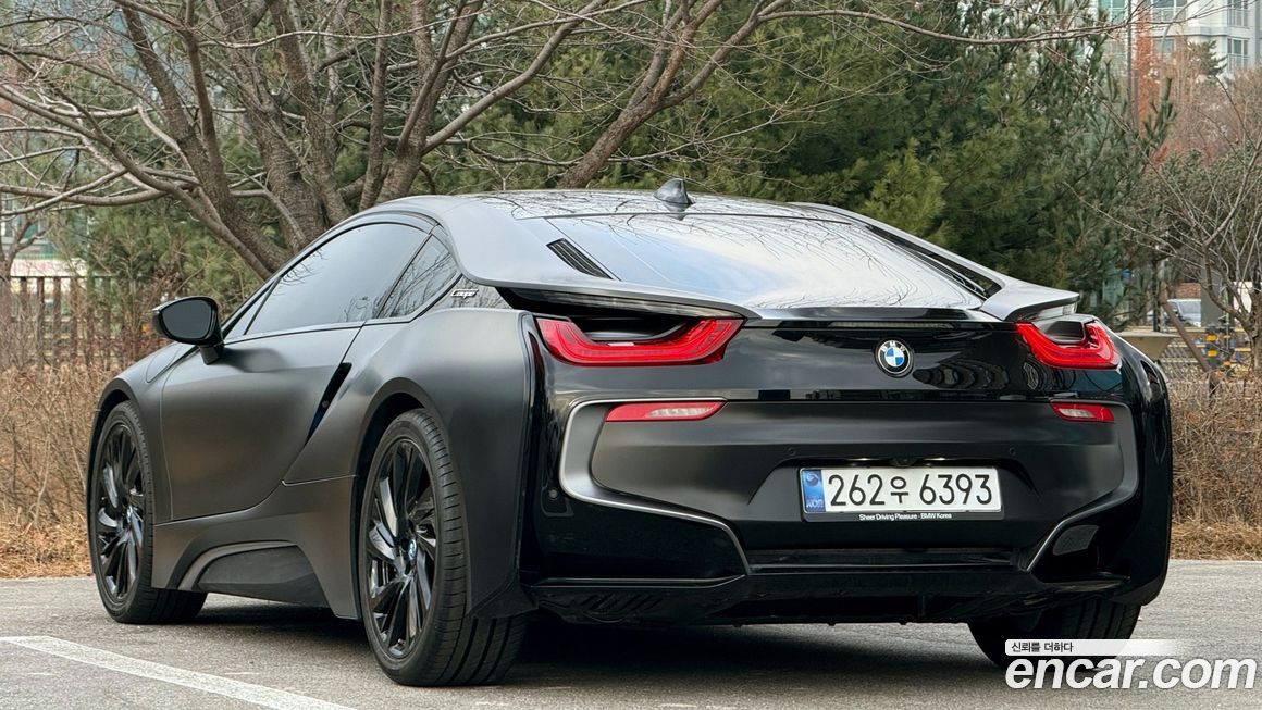 BMW i8 2016