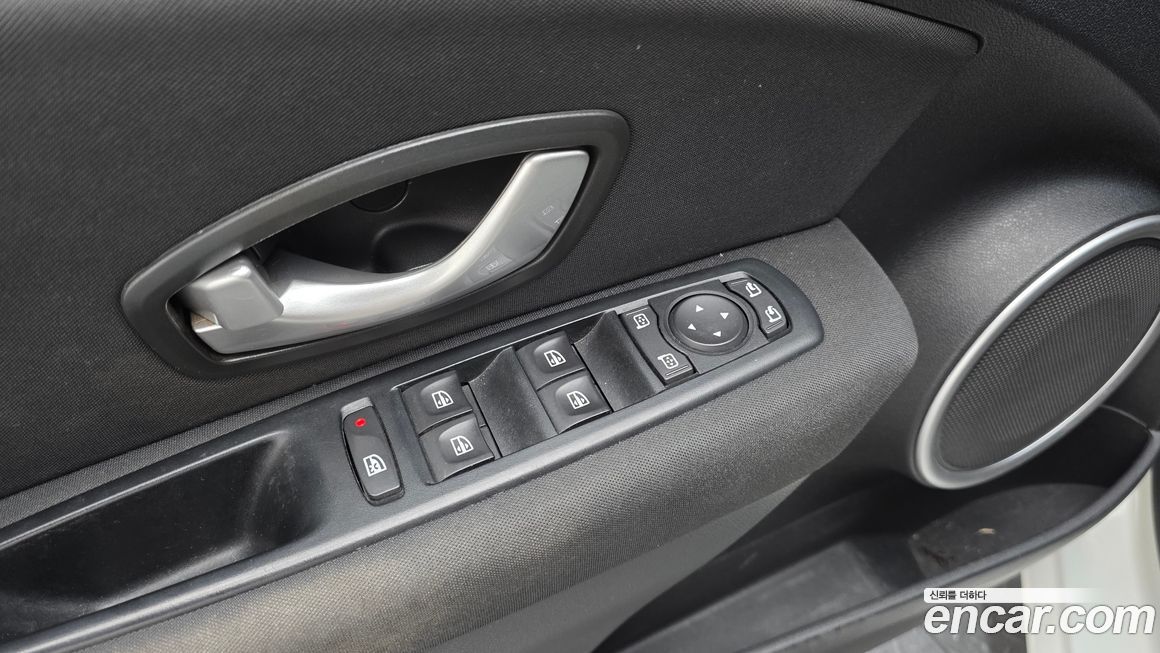 Renault-KoreaSamsung SM3 2014