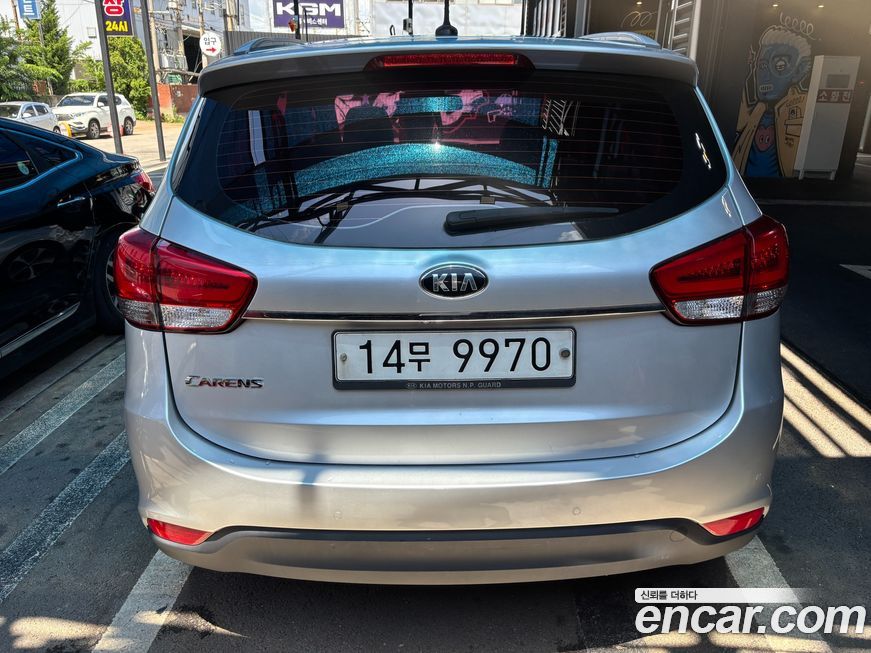 Kia Carens 2016