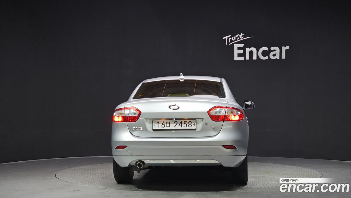 Renault-KoreaSamsung SM3 2012