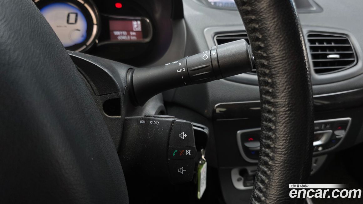 Renault-KoreaSamsung SM3 2014