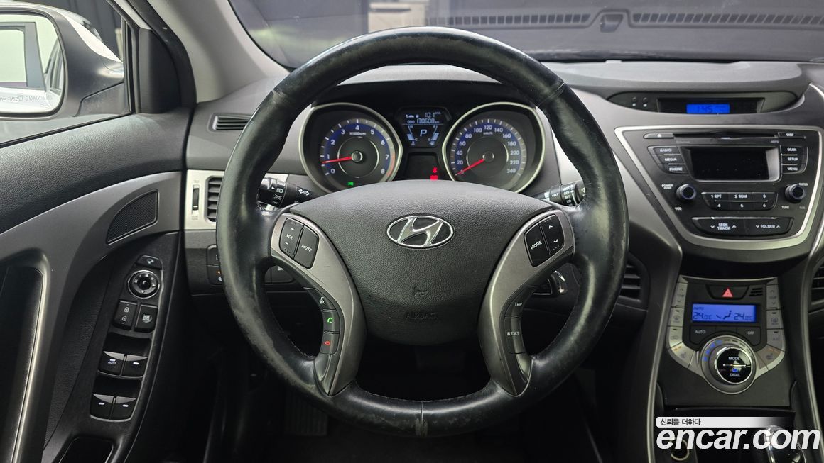 Hyundai AVANTE 2014