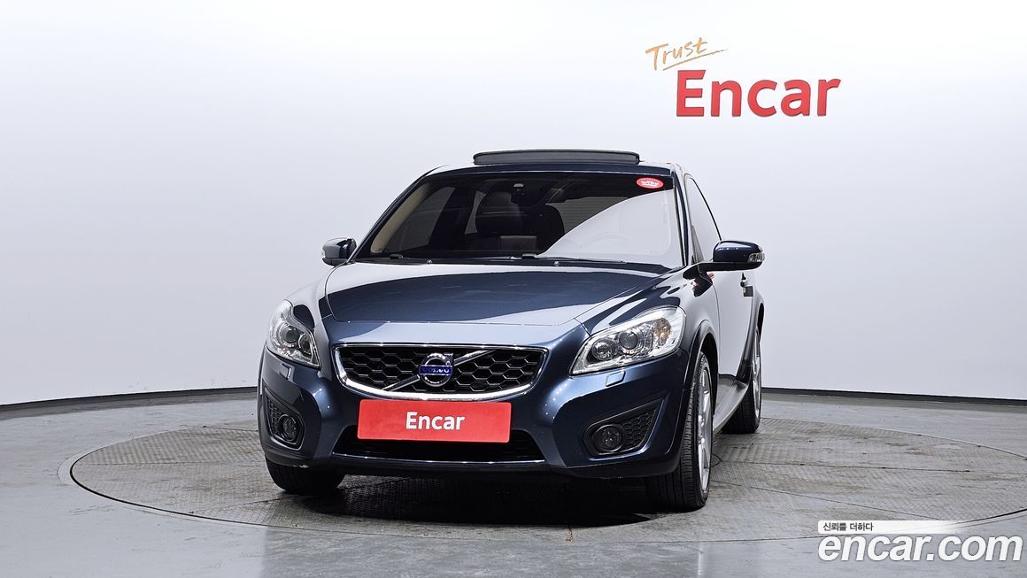 Volvo C30 2011