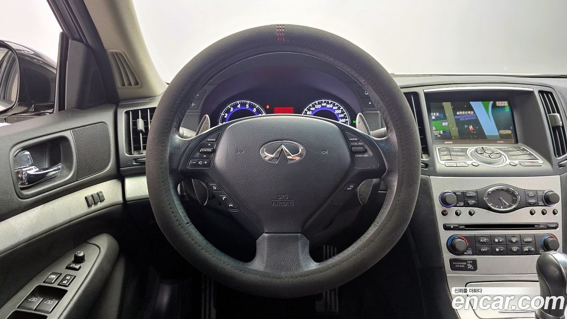 Infiniti G 2009