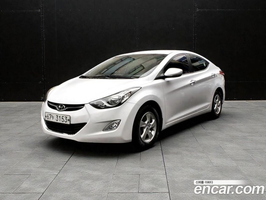 Hyundai AVANTE 2012