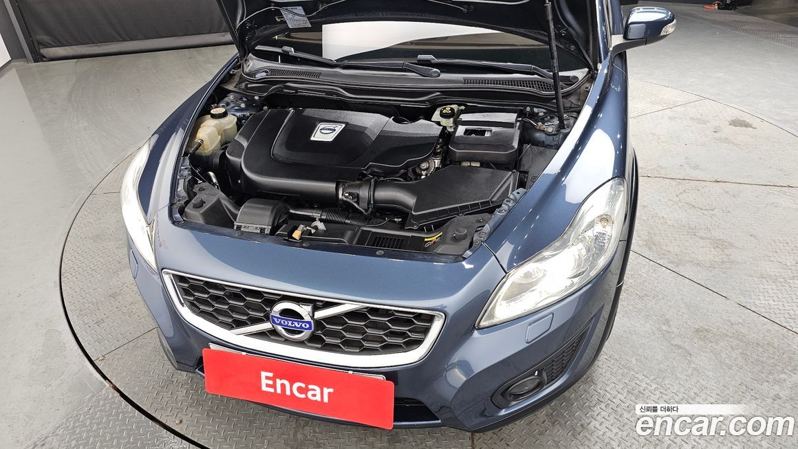 Volvo C30 2011