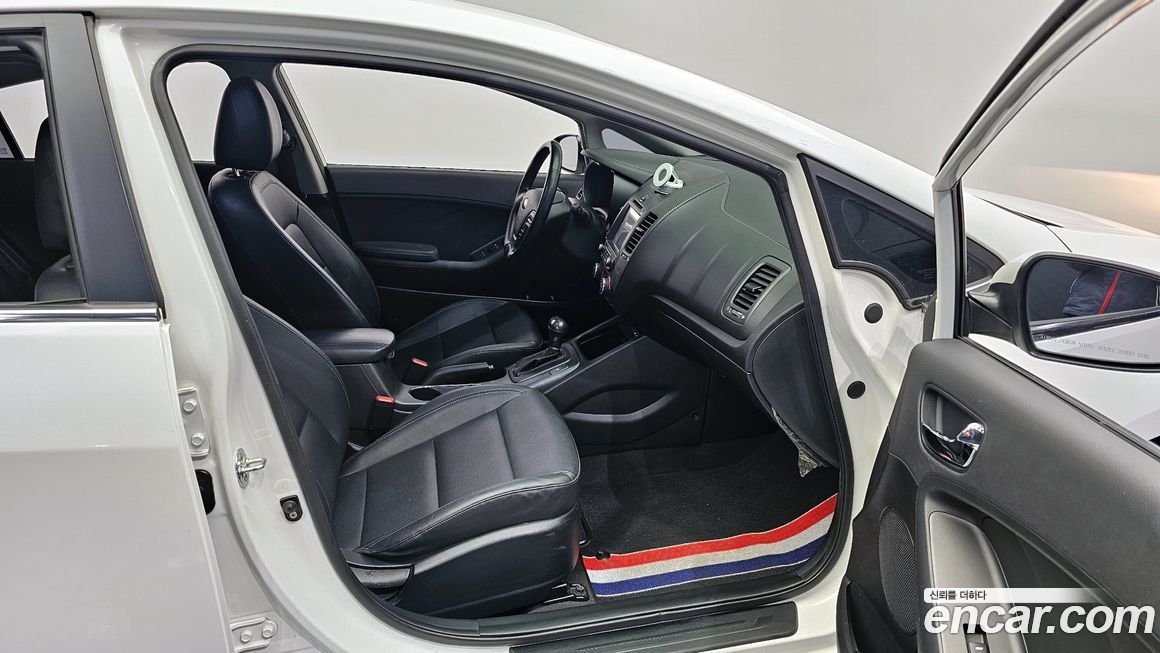 Kia K3 2015