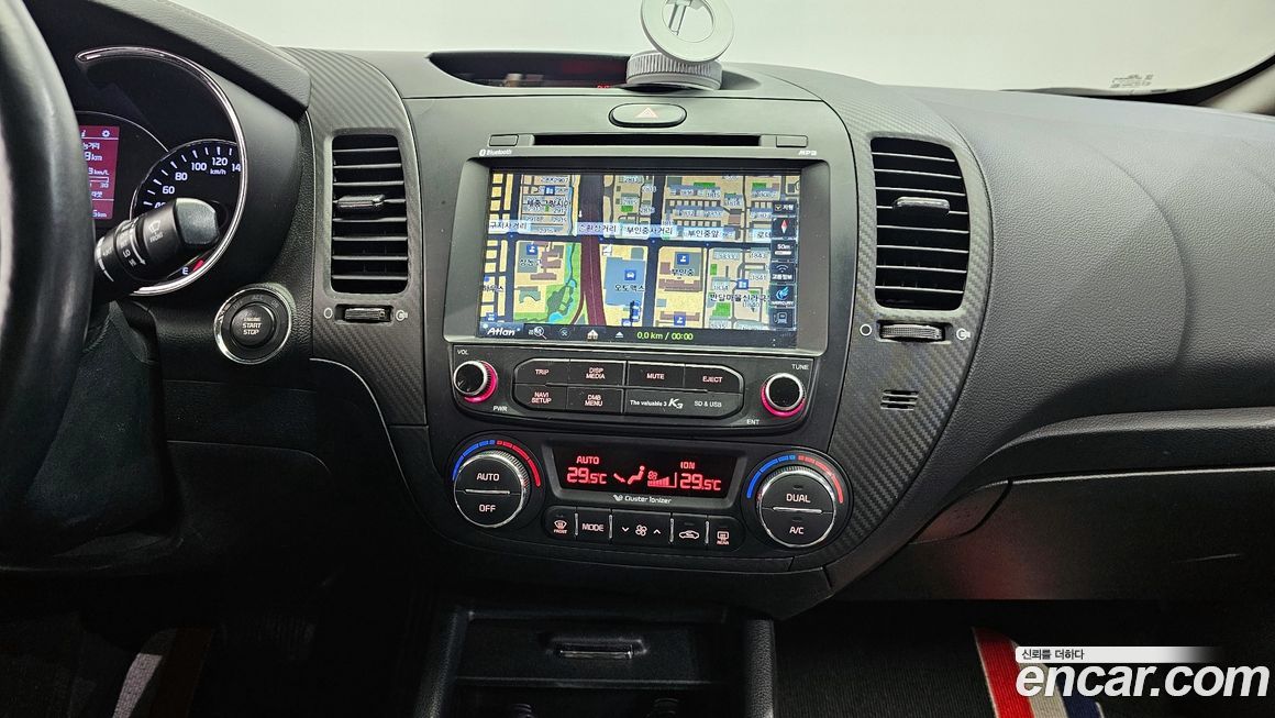 Kia K3 2015