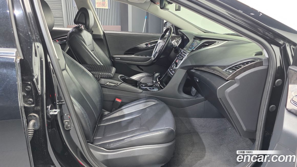 Hyundai Grandeur 2015