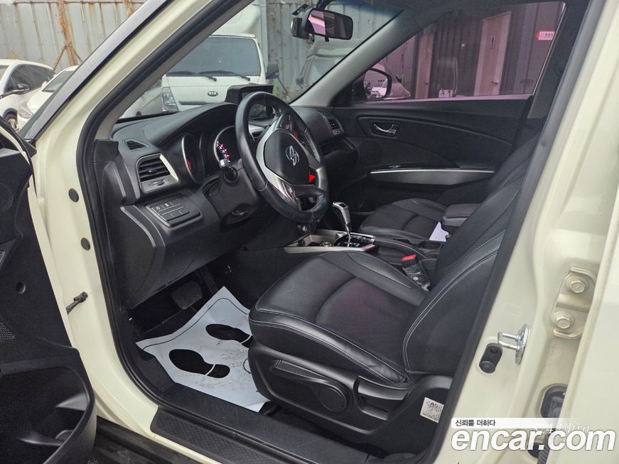 KG_Mobility_Ssangyong TIBOLI 2015