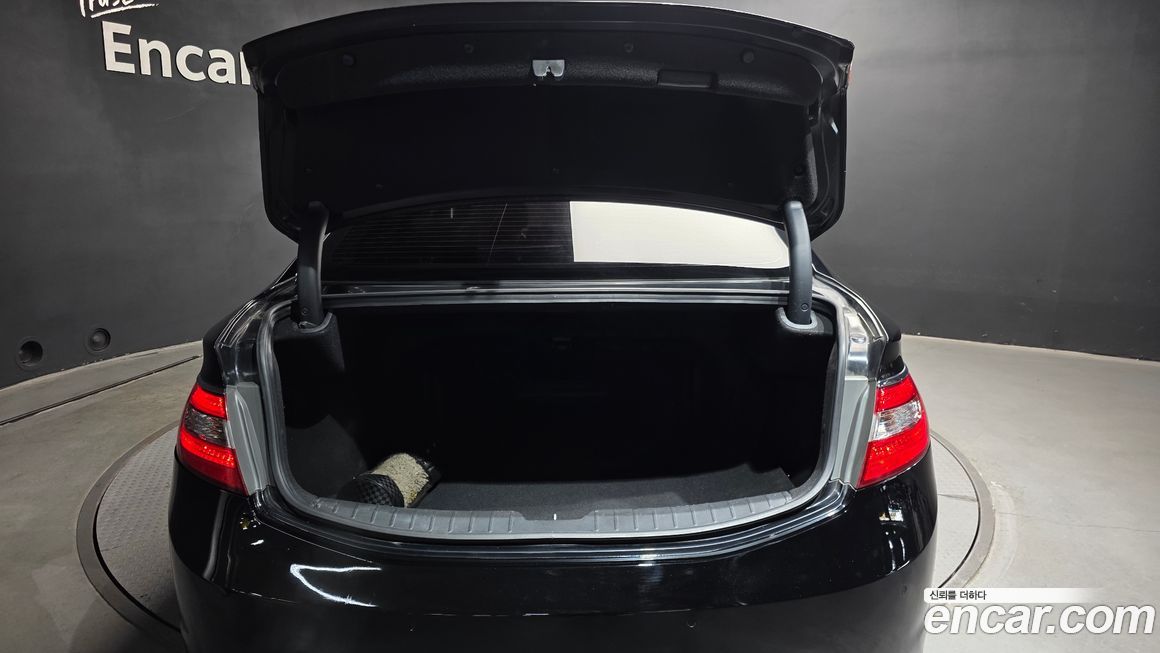 Hyundai Grandeur 2014