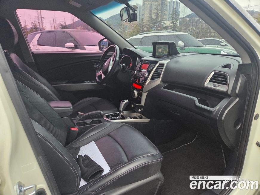 KG_Mobility_Ssangyong TIBOLI 2015