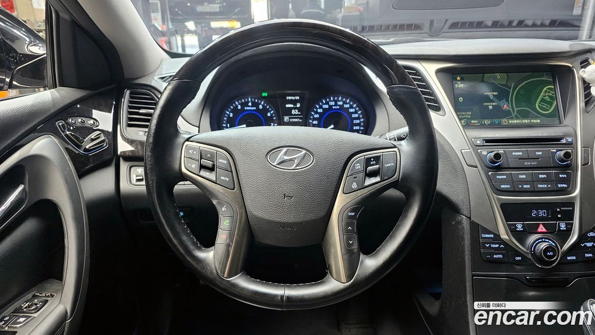 Hyundai Grandeur 2014