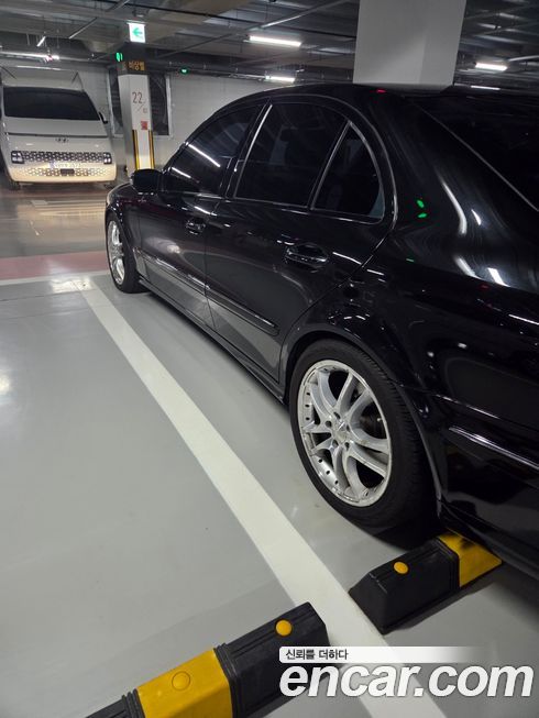 Mercedes-Benz E-Class 2006