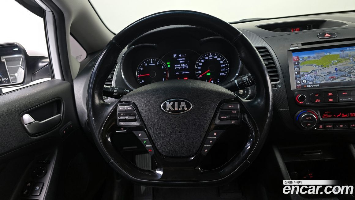 Kia K3 2016