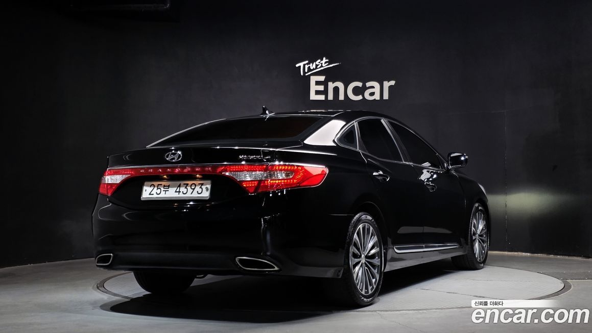 Hyundai Grandeur 2014