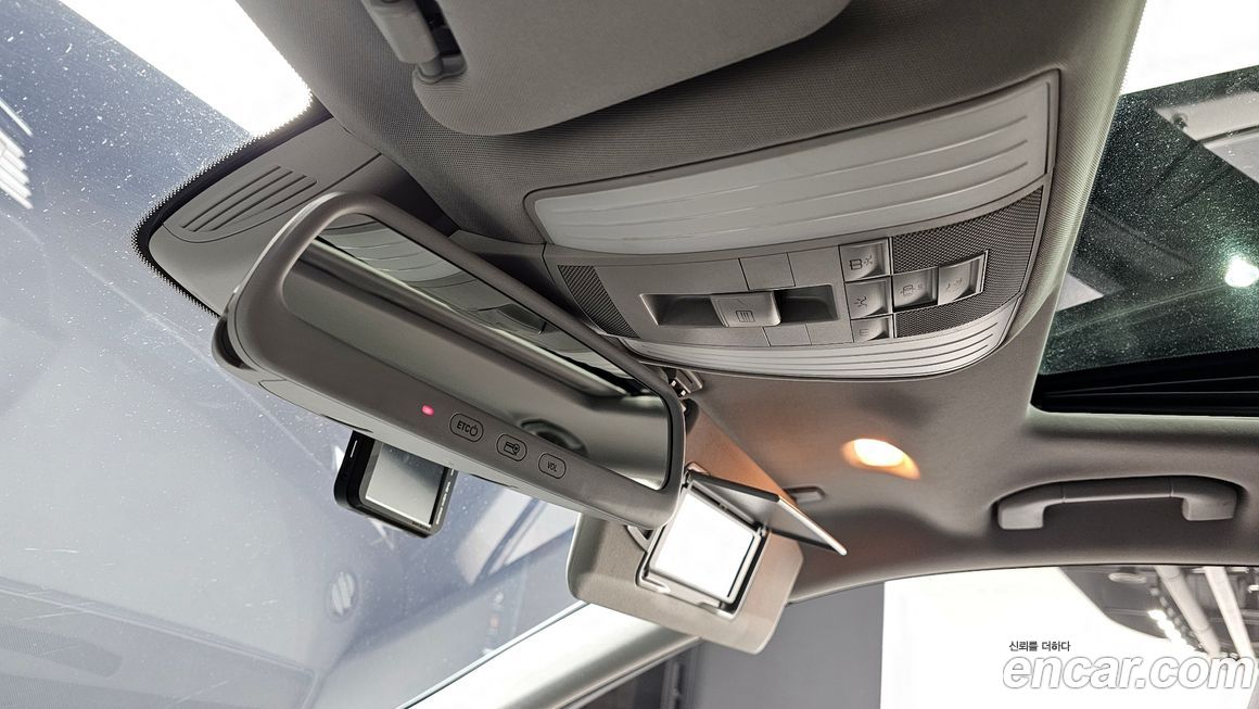 Mercedes-Benz E-Class 2011