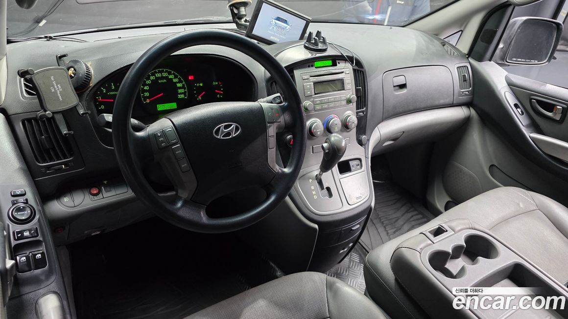 Hyundai Starex 2013