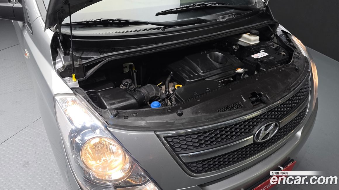 Hyundai Starex 2013