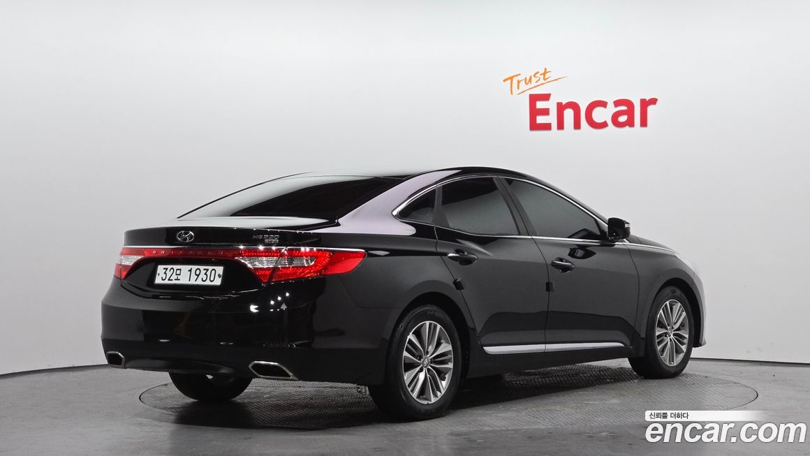 Hyundai Grandeur 2015