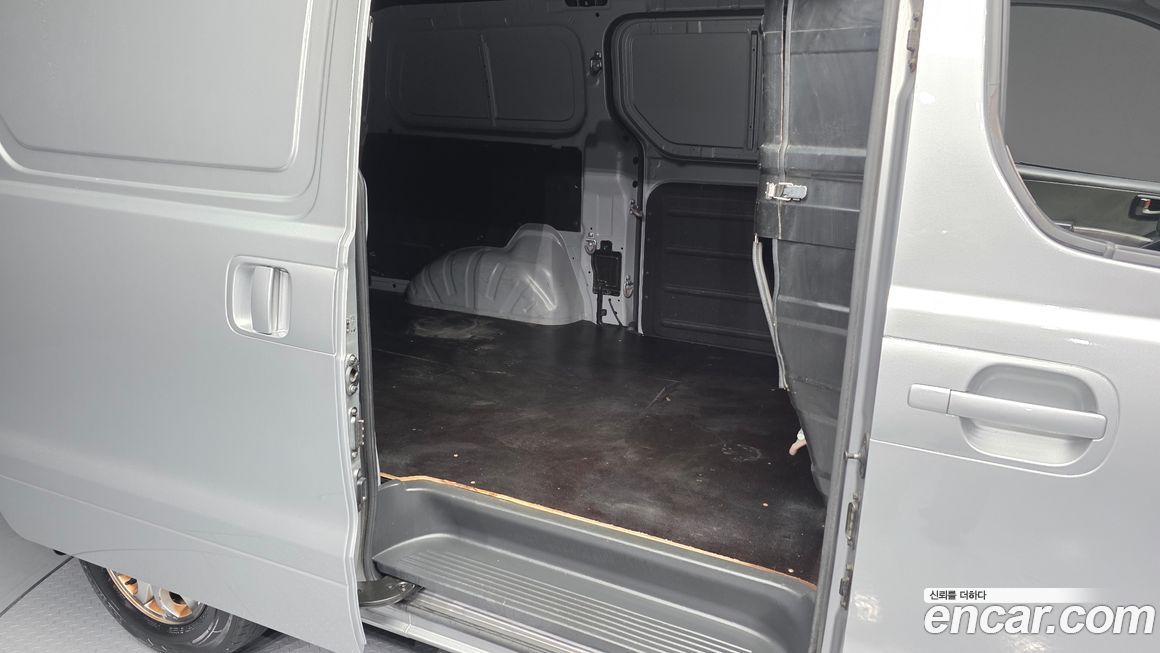 Hyundai Starex 2013