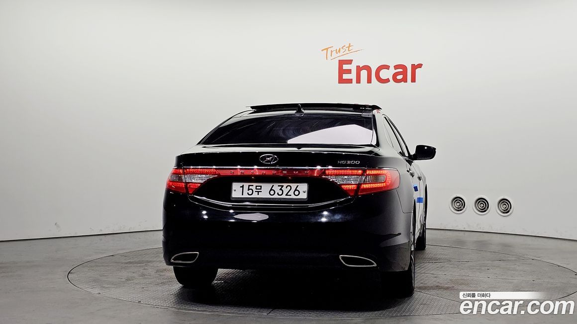 Hyundai Grandeur 2014