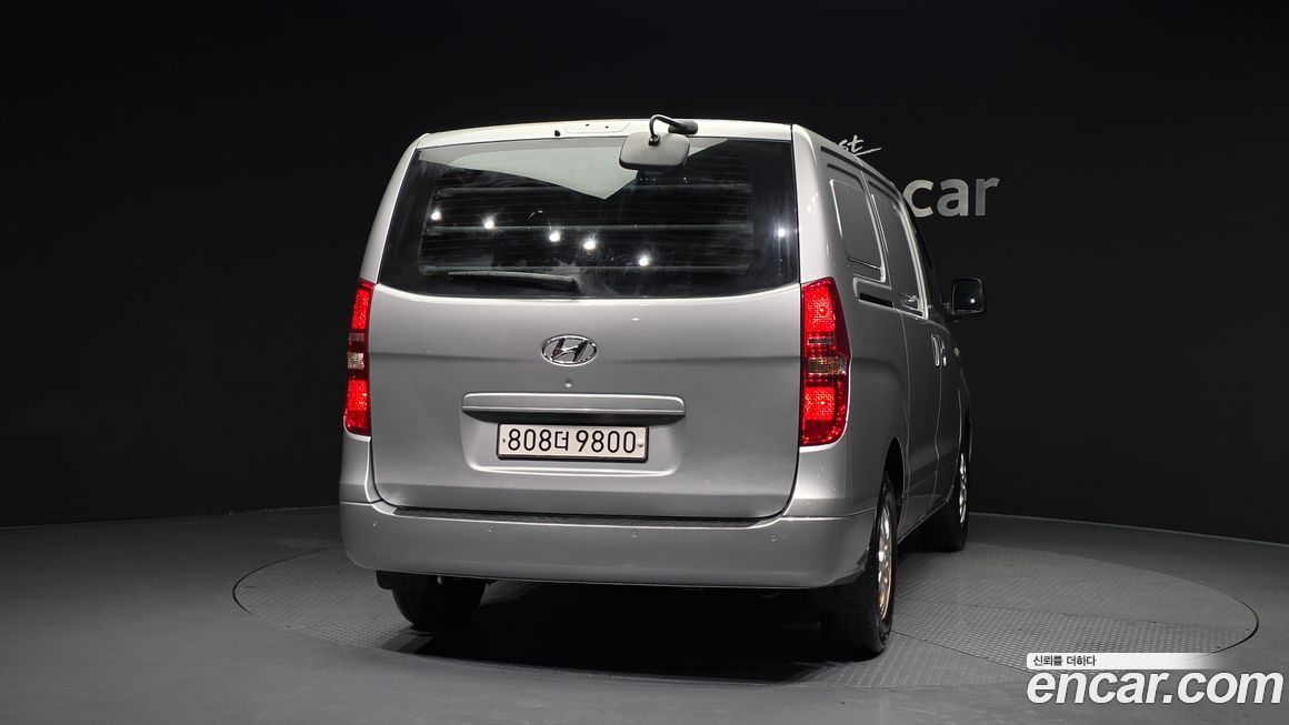 Hyundai Starex 2013
