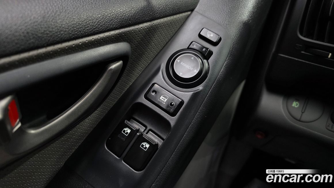 Hyundai Starex 2013
