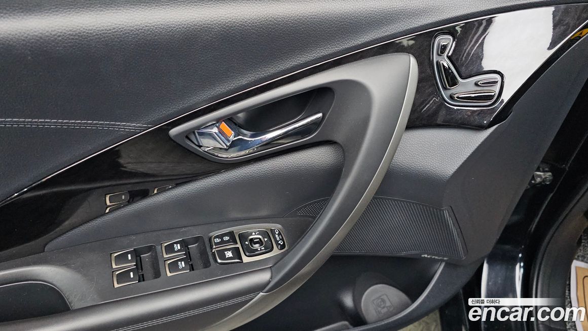 Hyundai Grandeur 2014