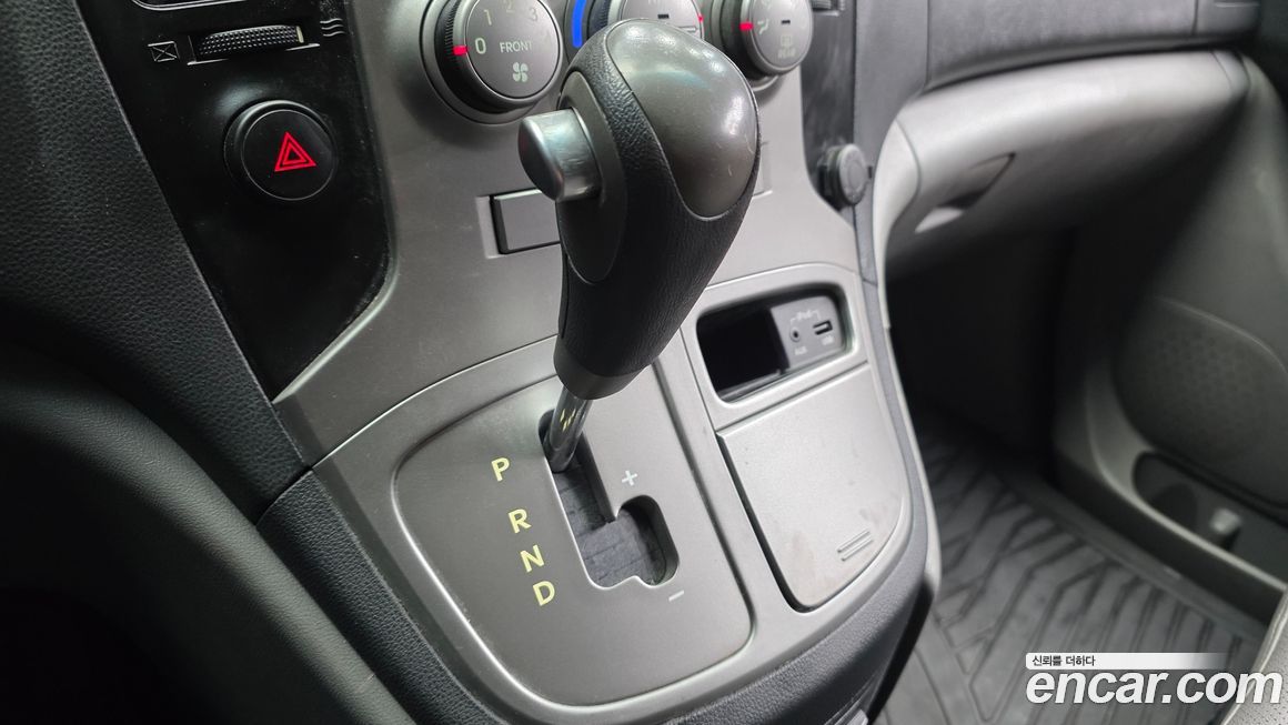 Hyundai Starex 2013