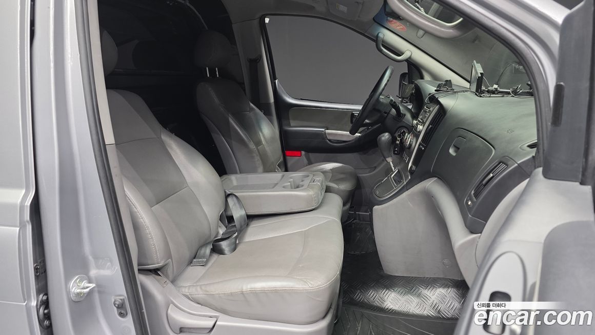 Hyundai Starex 2013