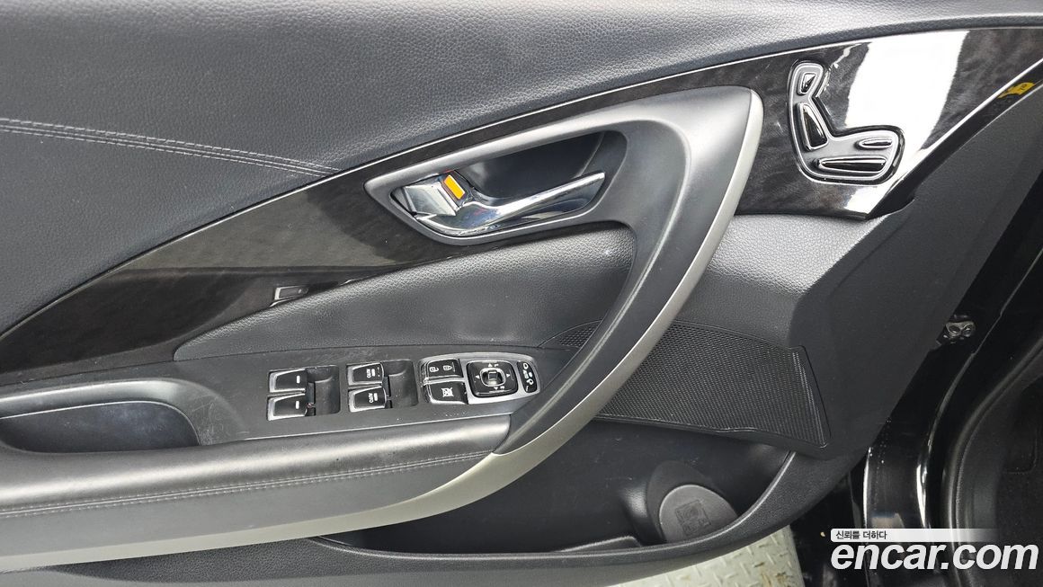 Hyundai Grandeur 2015