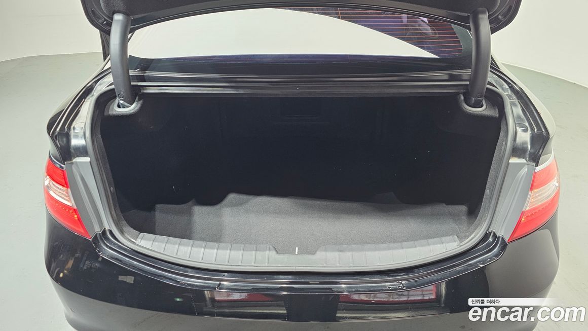 Hyundai Grandeur 2015