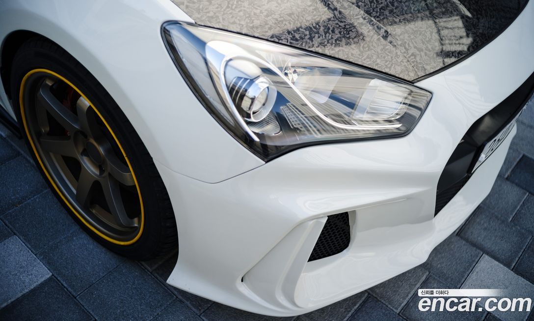 Hyundai Genesis 2009